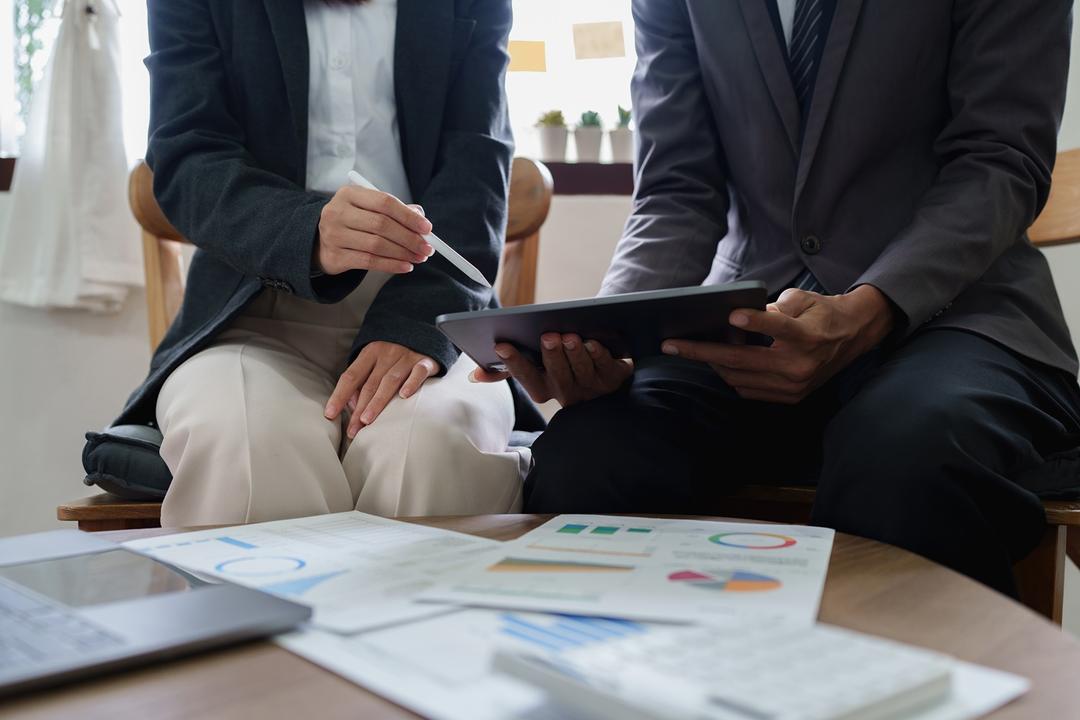 Consulting & Advisory image